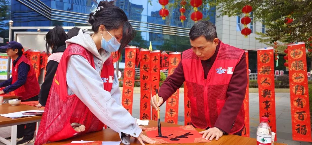 这场文化惠民活动，用春联文创点燃年味！